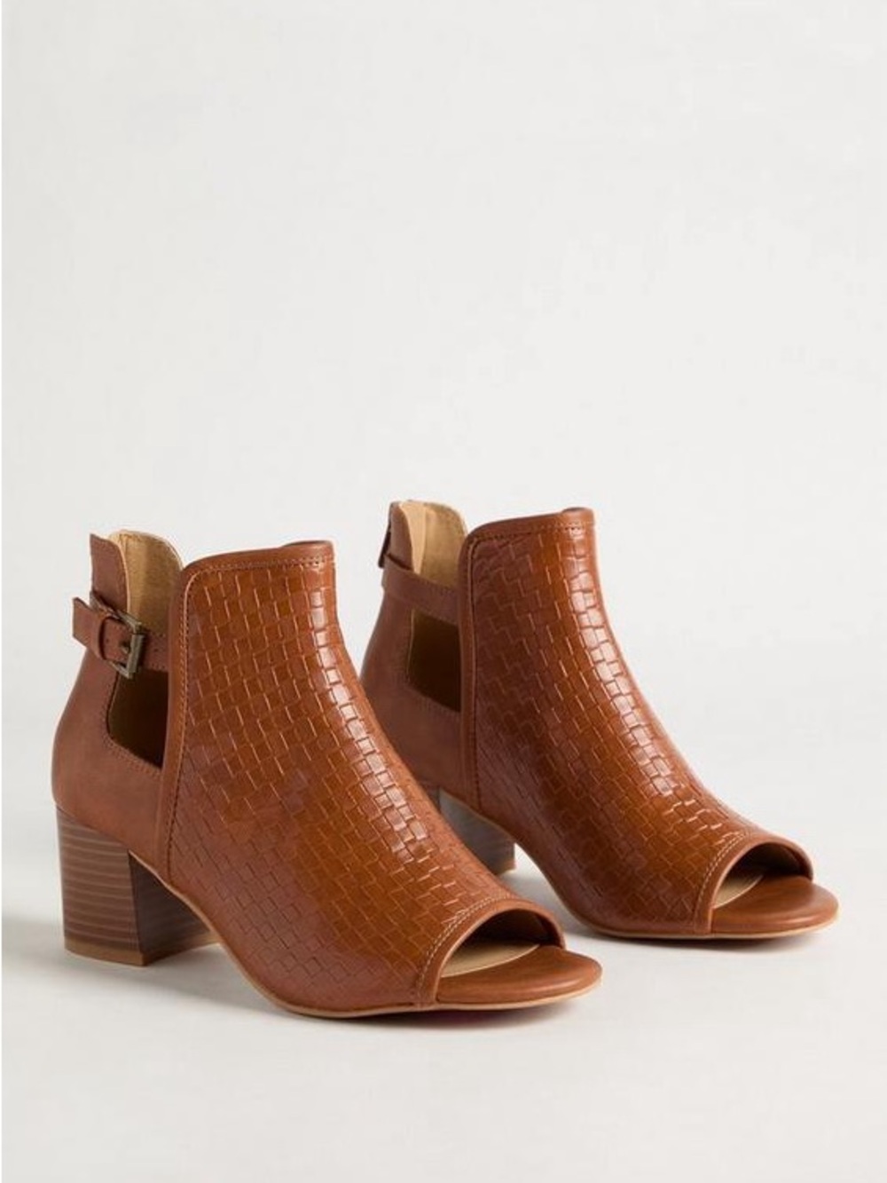 NWT : Torrid Peep-Toe Ankle Booties 🐞